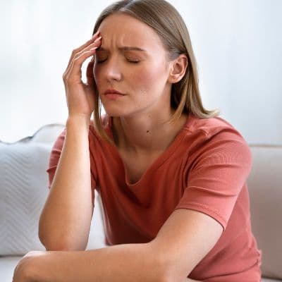 Todo lo que necesitas saber sobre la migraña