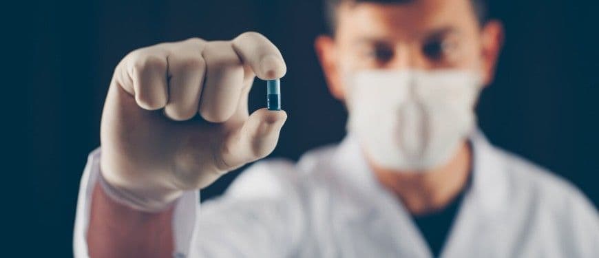 Superbacterias: el peligro de que los antibióticos no funcionen. Así puedes ayudar a evitarlo.