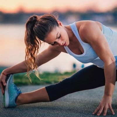 La sentadilla: El ejercicio rey que activa todo tu cuerpo (y cómo hacerlo bien)