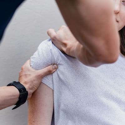 El método de fisioterapia para vaciar tus bronquiectasias y respirar sin flemas