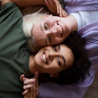 La Molécula del Abrazo: Estrategias rápidas para disparar la oxitocina en tu cuerpo