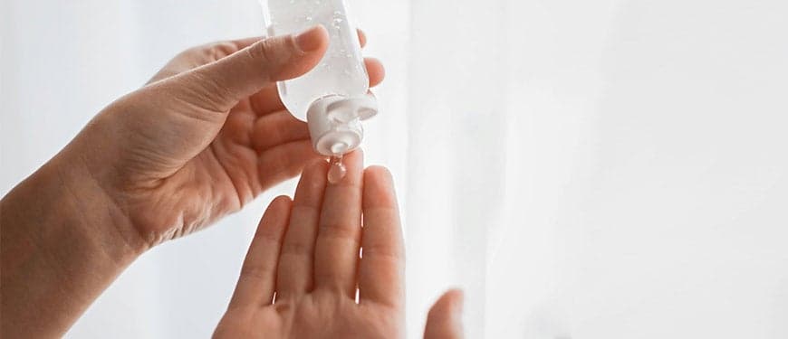 Geles desinfectantes de manos: qué son y cómo usarlos
