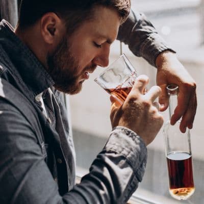 ISRS y alcohol: Riesgos y efectos de esta combinación