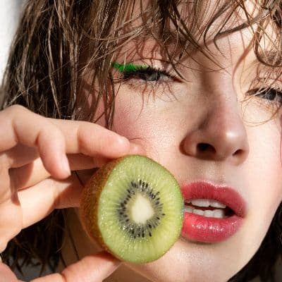 Top 10 alimentos para mejorar la elasticidad de la piel desde dentro