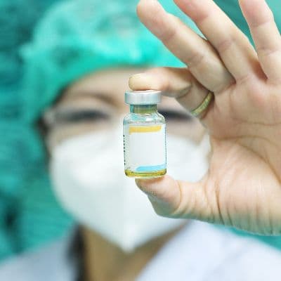 El super-concentrado de defensas: la proteína que se administra para frenar infecciones graves en el hospital.