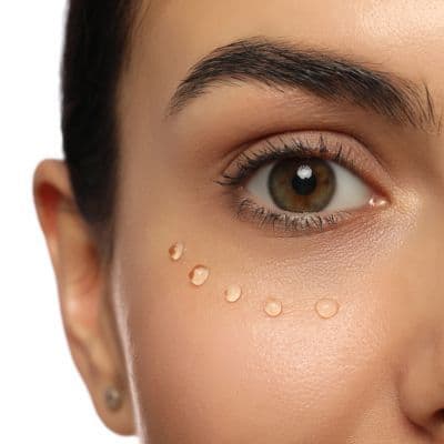 Retinol y Vitamina C: cómo combinar los dos titanes antiedad sin irritar tu piel