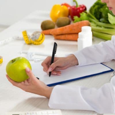 10 alimentos que ayudan a bajar el colesterol LDL de forma natural