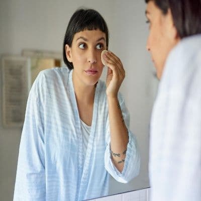 Qué es el angioedema y cómo diferenciarlo de una urticaria común en la piel