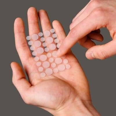 Parches analgésicos: la guía para aliviar el dolor localizado sin pastillas