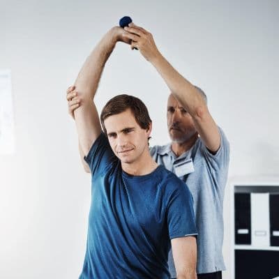 Bursitis subacromiodeltoidea: cómo aliviar el dolor de hombro al levantar el brazo