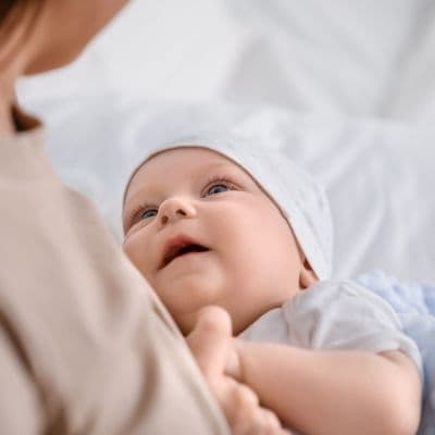 Donar leche materna: una forma de ayudar a los bebés necesitados