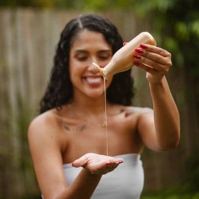 El aceite que "deshace" los nudos de tu espalda sin necesidad de ir al fisioterapeuta