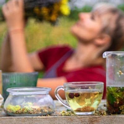 La infusión de toda la vida que sigue funcionando para calmar los nervios