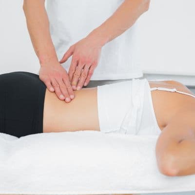 El plan para aplanar tu curva lumbar: estiramientos eficaces contra la hiperlordosis