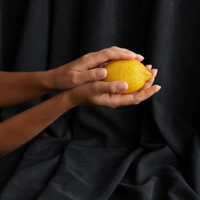 Limón mano de Buda: propiedades, usos y valor nutricional