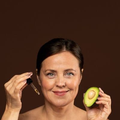 Patas de gallo: los mejores activos para prevenir y tratarlas