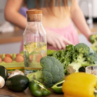 Ácido fólico más allá del embarazo: Beneficios para el corazón y anemia