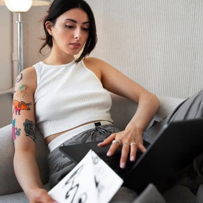 Crema anestésica para tatuajes (TKTX/EMLA): ¿Afecta al resultado final?