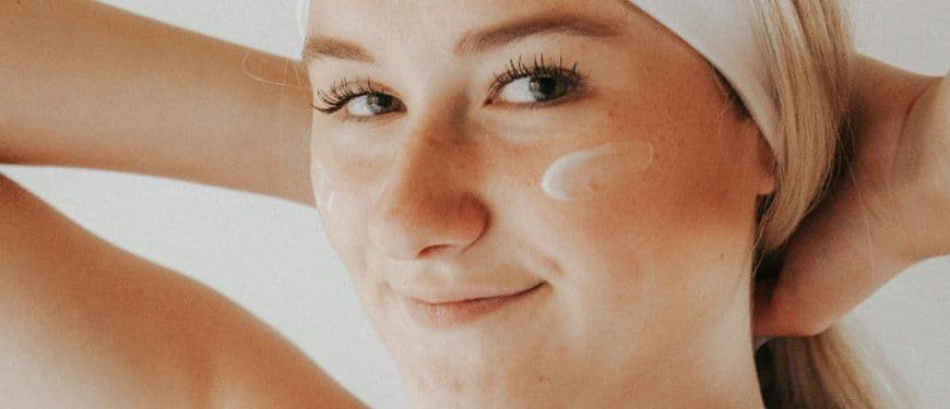 Cómo el pantenol consigue calmar la irritación y acelerar la curación de la piel