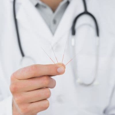 Biopsia de nódulo tiroideo (PAAF): Procedimiento, riesgos y cómo leer los resultados