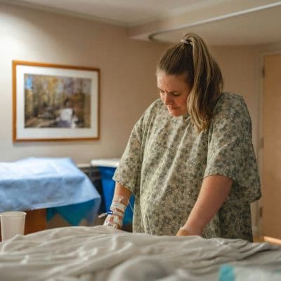 Ese endurecimiento del vientre que viene y va: cómo saber si hoy es el gran día