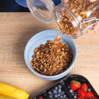 Cómo elegir un muesli proteico saludable y sin azúcares ocultos