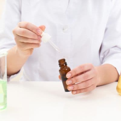 Infusión, cápsula o extracto: cómo elegir el formato ideal de una planta medicinal