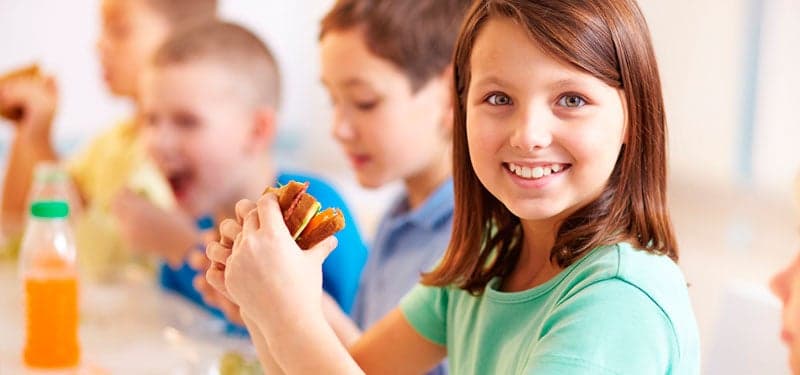 Energía para la vuelta al cole: 3 consejos y 3 complementos