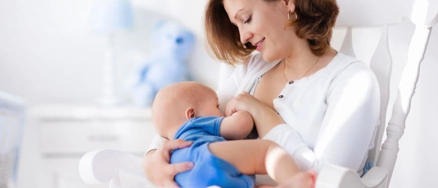 Donar leche materna: una forma de ayudar a los bebés necesitados