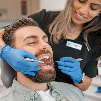 Piorrea: qué es y cómo tratar la periodontitis avanzada para evitar la pérdida dental