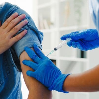 ¿Código genético contra virus? El mecanismo que enseña a tus células a defenderse