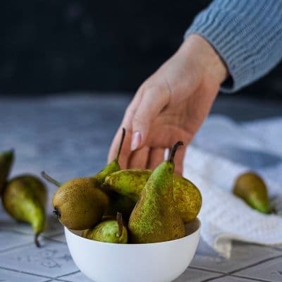 La fruta jugosa que "mueve" tu intestino de forma natural.