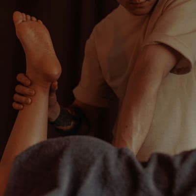 Esa sensación de 'hormigas' al estar de pie que te avisa de que el retorno de sangre ha empezado a fallar